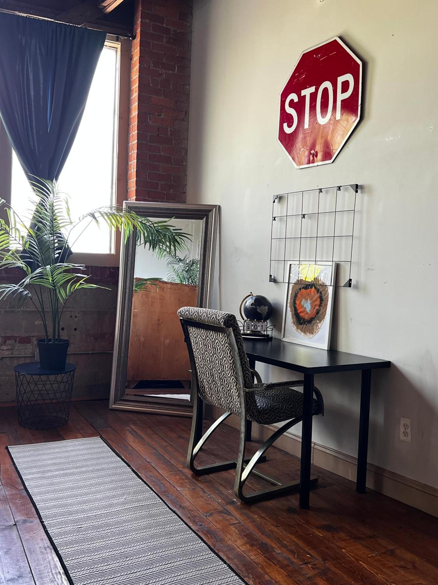 شقة 420 Friendly Skyline View Downtown Loft Free Parking ديترويت المظهر الخارجي الصورة