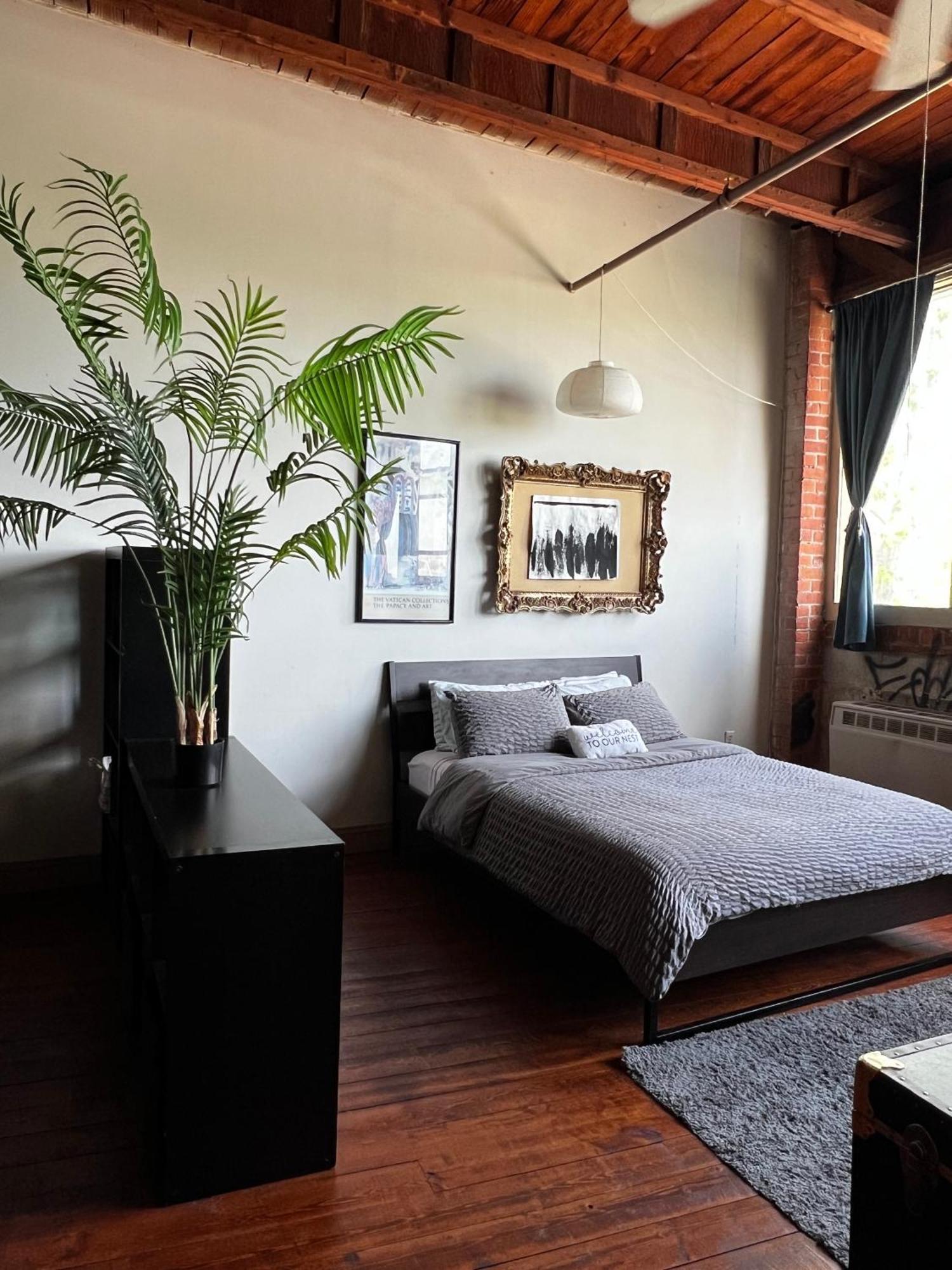 شقة 420 Friendly Skyline View Downtown Loft Free Parking ديترويت المظهر الخارجي الصورة